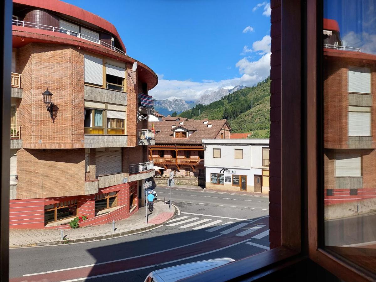 Hosteria Picos De Europa ポテス エクステリア 写真