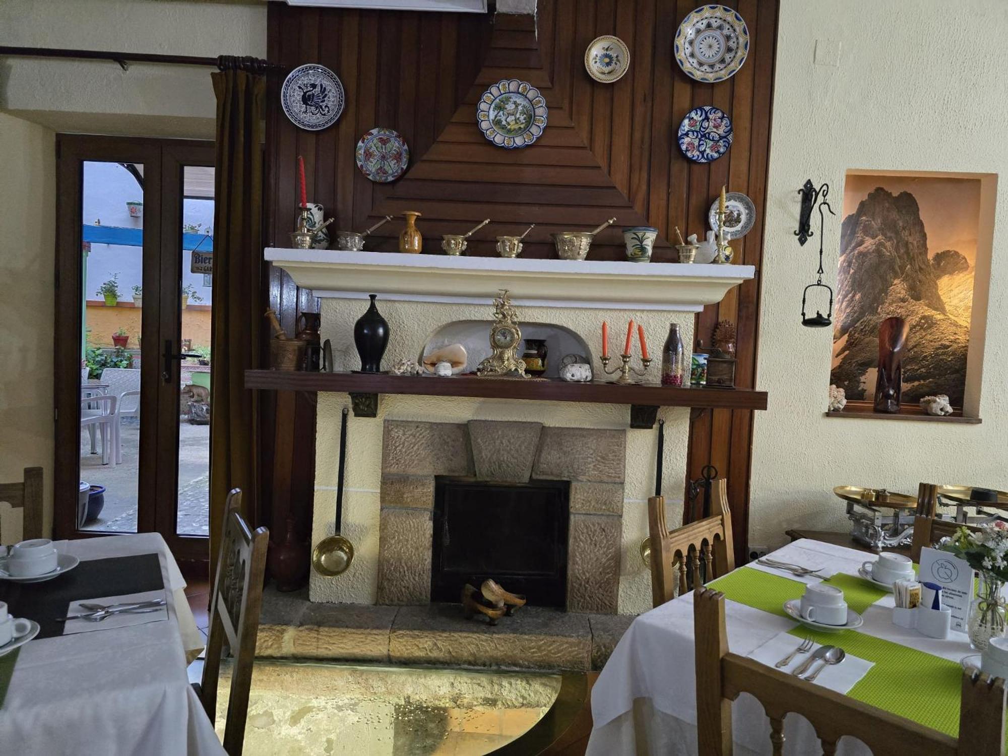 Hosteria Picos De Europa ポテス エクステリア 写真