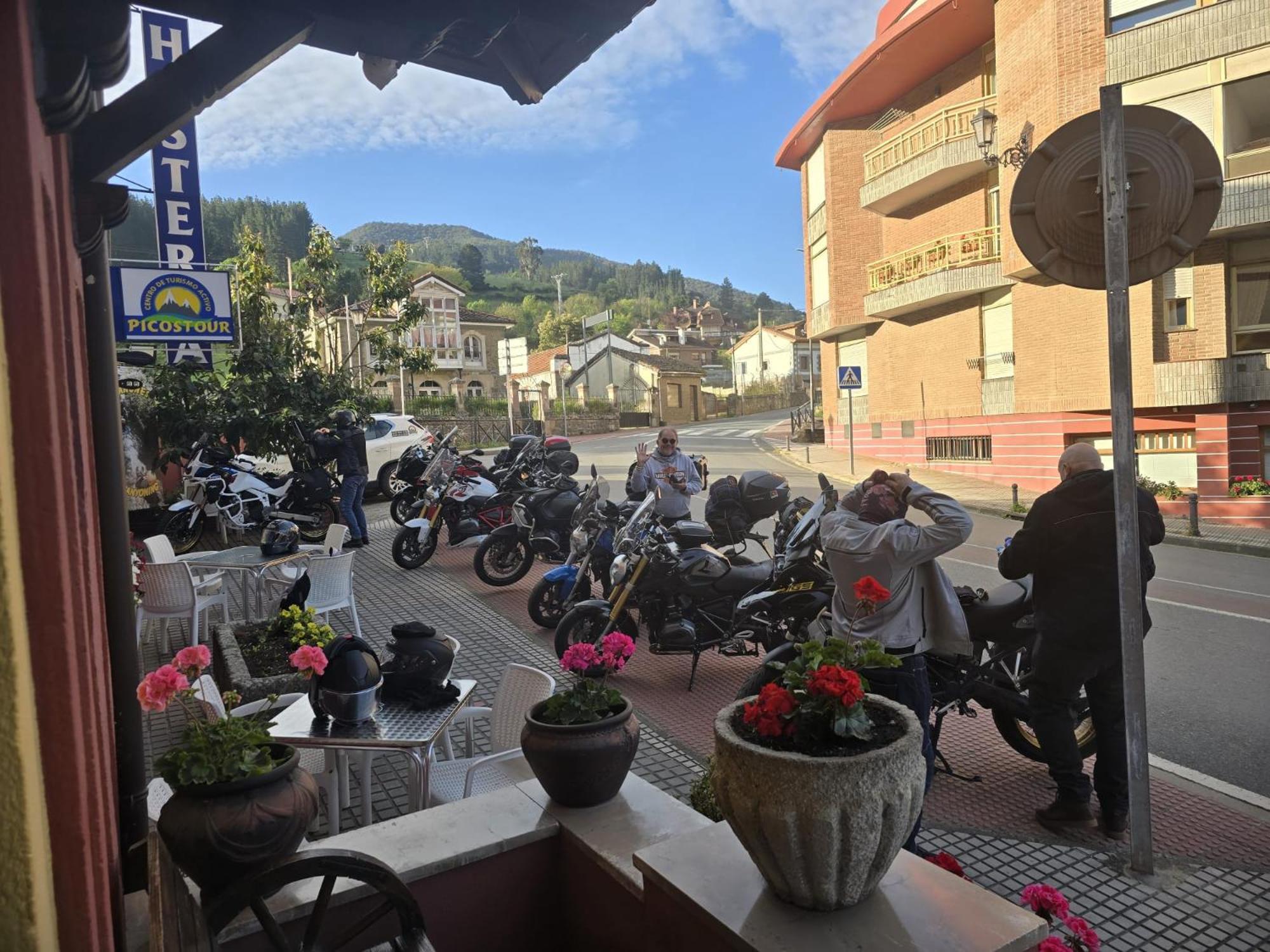 Hosteria Picos De Europa ポテス エクステリア 写真